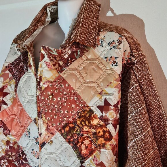 Quilt pattern jacket - Picture 7 of 13